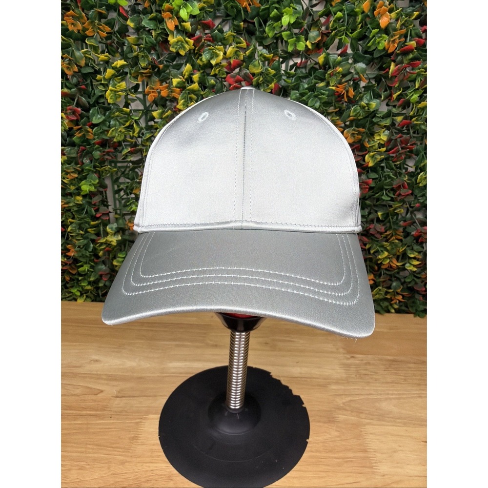 Lululemon Baller Hat Satin Cap‎ Mito Chrome Womens Reflective Adjustable Strap